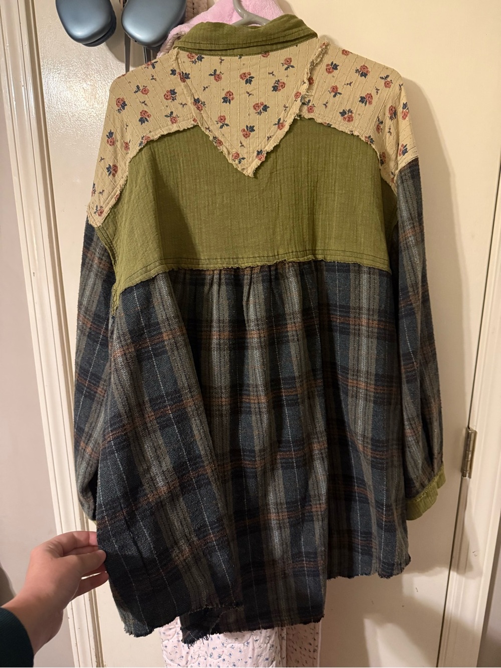 Mixed Plaid & Floral Button-Up Shirt Jacket in Olive and Navy - Picture 2 of 2